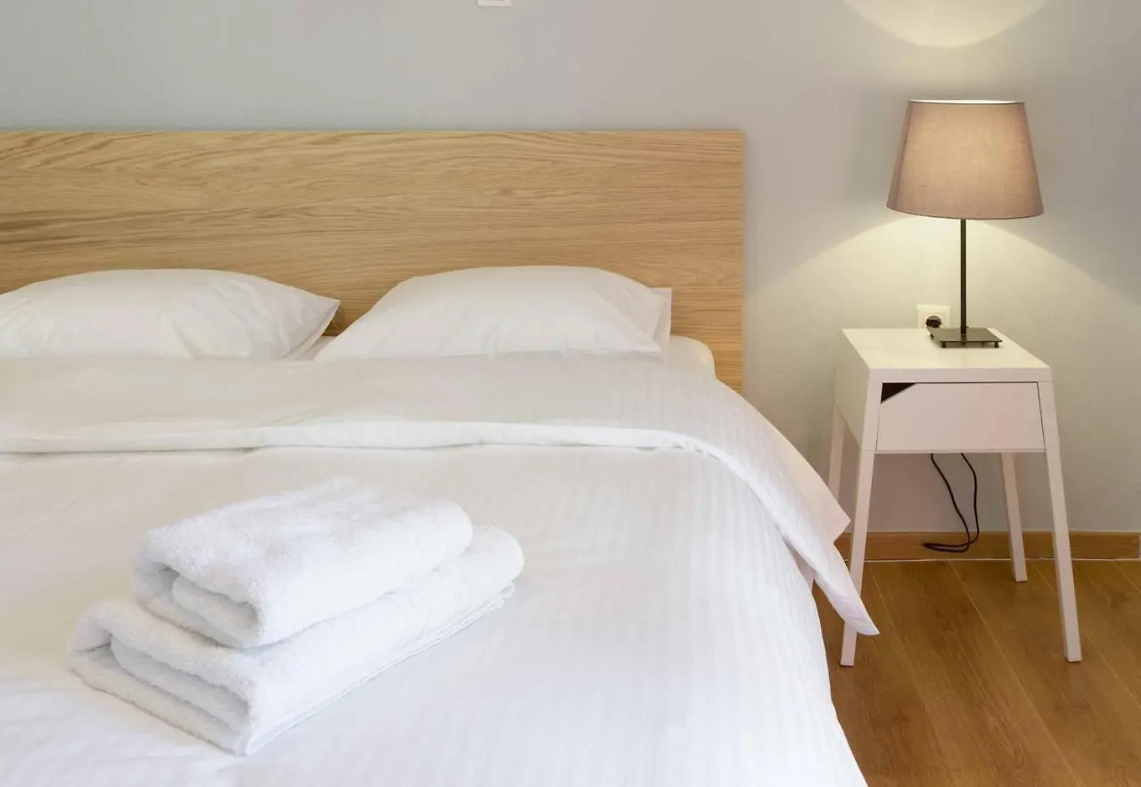 3 Bedroom Apartment Close To The City Center Салоники 0*,  Греция